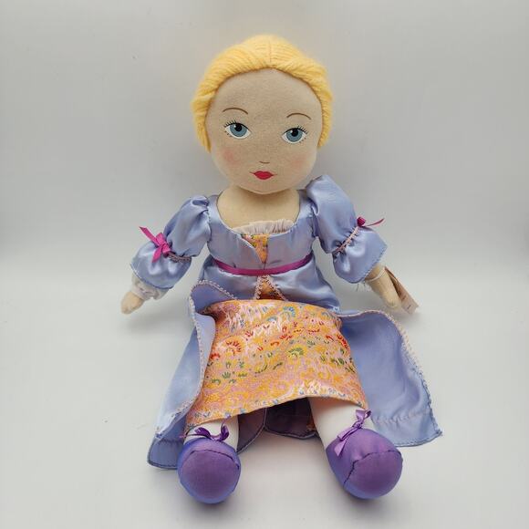 Madame Alexander Rapunzel Cloth Doll 18" Yellow Yarn Hair Pale Skin Satin Dress - Picture 1 of 12